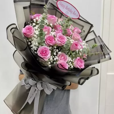 Bó hoa hồng mix hoa baby chúc mừng sinh nhật chị