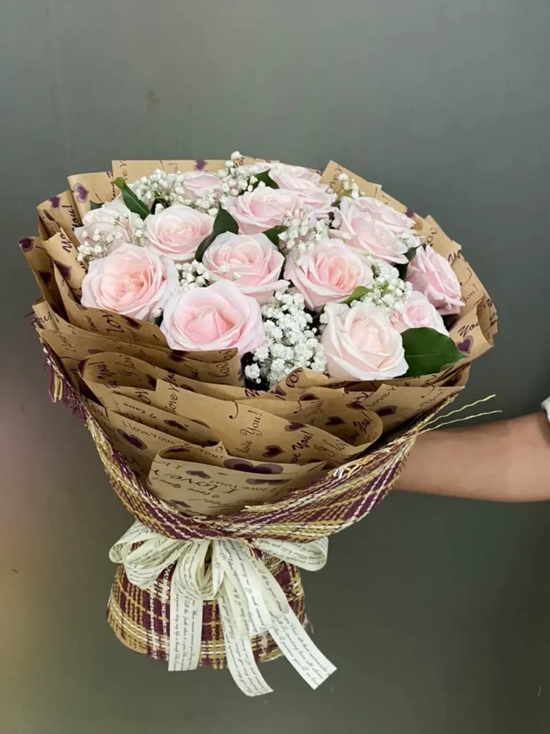 Bó Hoa Hồng Kem Giấy Bố