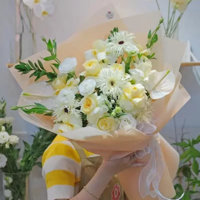 Bó hoa hồng juliet tone trắng