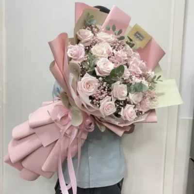 Bó hoa hồng kem mix baby hồng tặng sinh nhật phái nữ