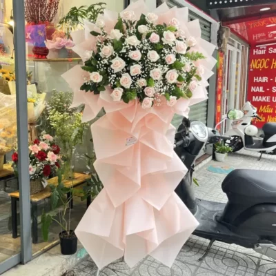 Kệ hoa chúc mừng khai trương hồng kem mix baby