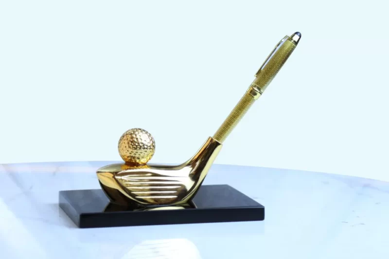 Giá cắm bút ký mô hình gậy golf mạ vàng 24k