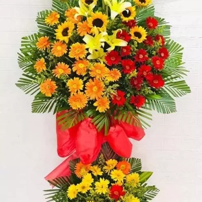 Hoa khai trương công ty