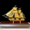 Mô hình thuyền buồm mạ vàng 24k