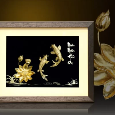 Tranh cá chép hoa sen mạ vàng (song Ngư cát hạnh)