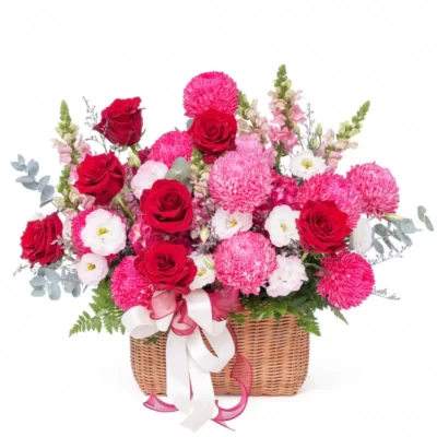 Giỏ Hoa Yêu Thương Trân Quý