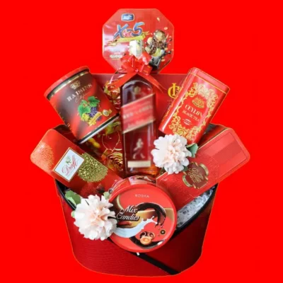 Giỏ Quà Tết Bánh Kẹo Đỏ Tặng Sếp